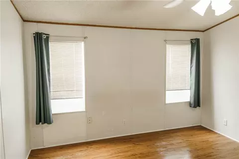 Bedroom - 207 Dunbar St, Refugio, TX 78377 photo 2 of 4