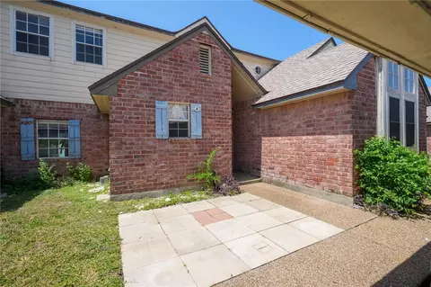 1001 W Bayview Blvd #O, Portland, TX 78374
