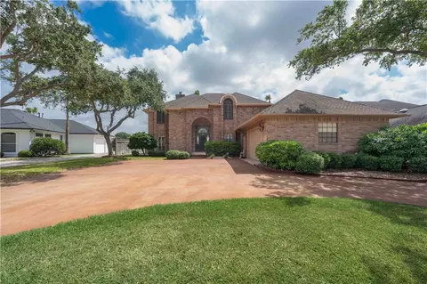 6210 Bourbonais Dr, Corpus Christi, TX 78414