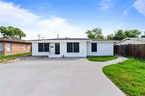 4126 Barnes St, Corpus Christi, TX 78411