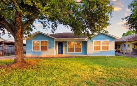 4525 Angela Dr, Corpus Christi, TX 78416