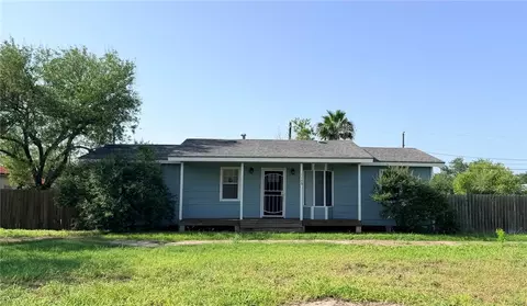 1130 E Ave A Ave, Kingsville, TX 78363