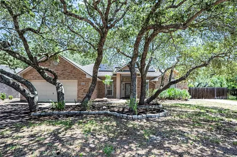 412 Fairway Oaks St, Rockport, TX 78382