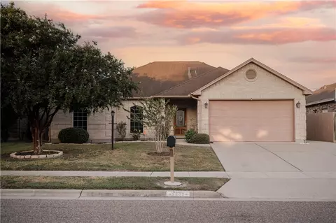 2802 Yeager Dr, Corpus Christi, TX 78410