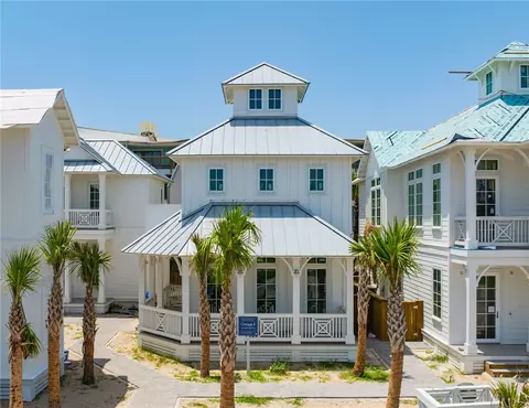250 Tailwind Dr #F, Port Aransas, TX 78373