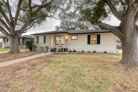 4010 Lowman St, Corpus Christi, TX 78411