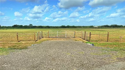 7415 County Road 2395, Sinton, TX 78387