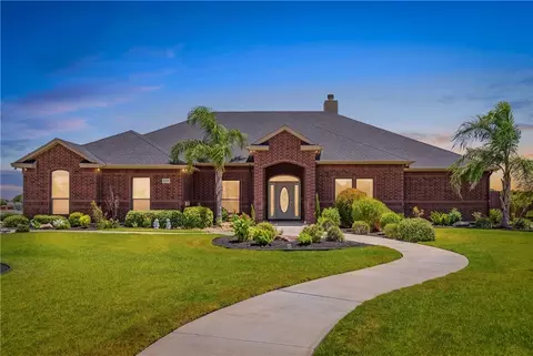 5402 King Acres Dr, Corpus Christi, TX 78414
