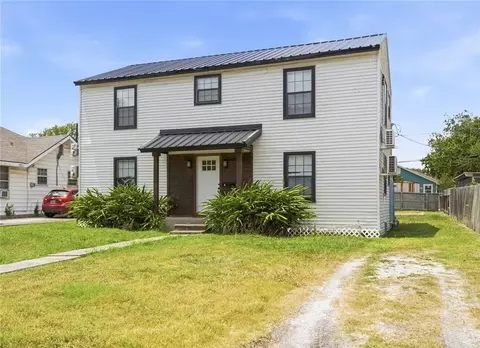 2833 Lawnview St, Corpus Christi, TX 78404