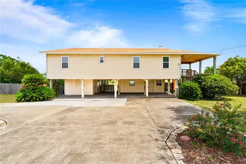 2825 Debra Ln, Corpus Christi, TX 78418