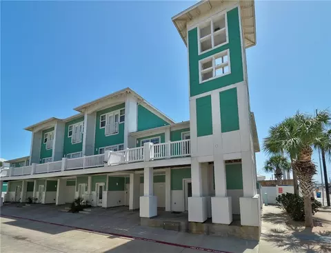 3021 S 11th St #11, Port Aransas, TX 78373