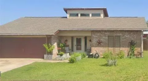 921 Red Poll Cir, Corpus Christi, TX 78418