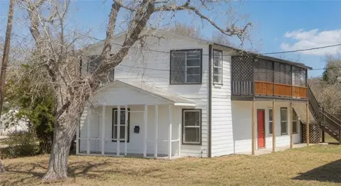 616 16th St, Corpus Christi, TX 78401