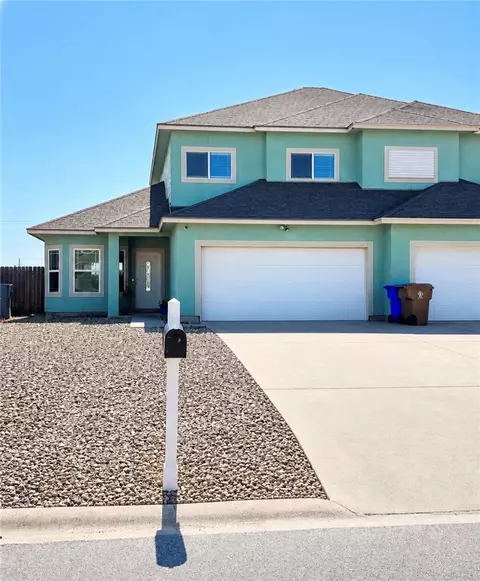 15326 Cruiser St #A, Corpus Christi, TX 78418