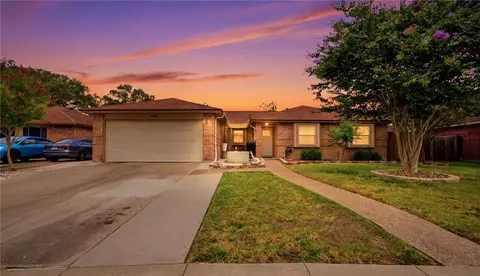 3450 Picadilly Ln, Corpus Christi, TX 78414