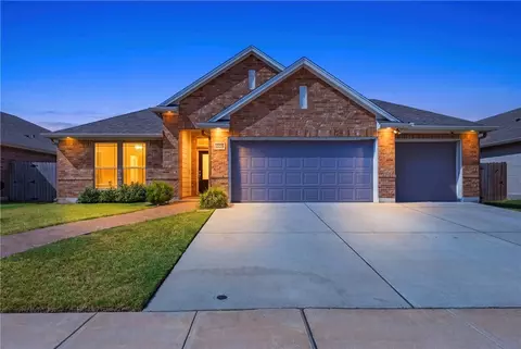 7725 Stampede Dr, Corpus Christi, TX 78414