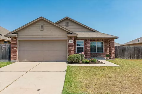 3010 Besterio Dr, Corpus Christi, TX 78415