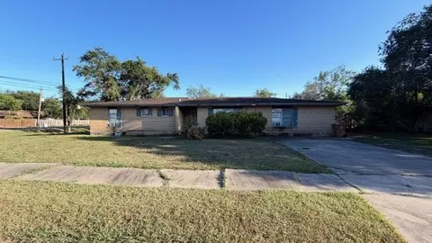 9403 Huntington Dr, Corpus Christi, TX 78410