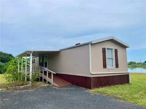 1912 Lone Star, Rockport, TX 78382