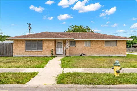 4326 Driftwood Pl, Corpus Christi, TX 78411