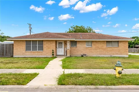 4326 Driftwood Pl, Corpus Christi, TX 78411