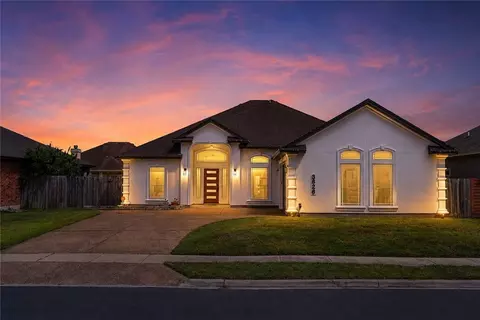 3626 Giants Dr, Corpus Christi, TX 78414