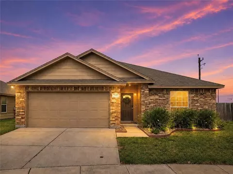 7505 Killebrew Dr, Corpus Christi, TX 78414
