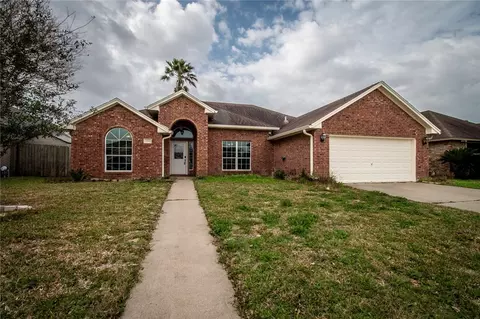 7013 Madiera Dr, Corpus Christi, TX 78414