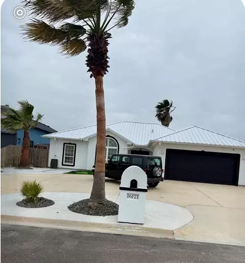 16121 Seagrape St, Corpus Christi, TX 78418