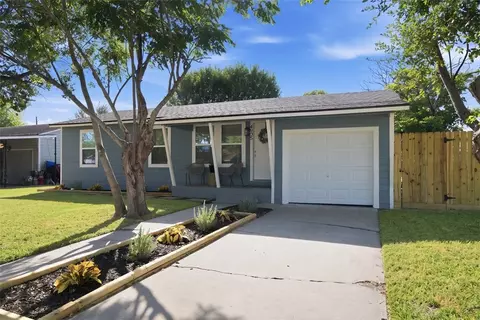 4905 Cheryl Dr, Corpus Christi, TX 78415