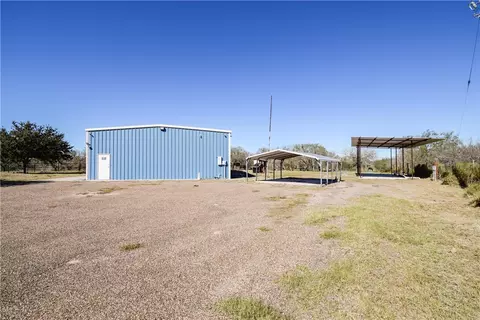 23250 Cr 1038, Mathis, TX 78368 photo 11