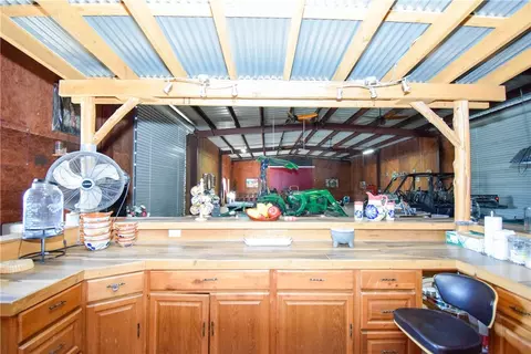 23250 Cr 1038, Mathis, TX 78368 photo 5