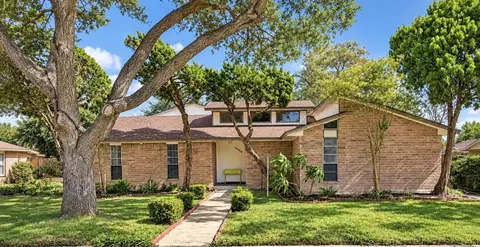 6358 Fitzhugh Dr, Corpus Christi, TX 78414