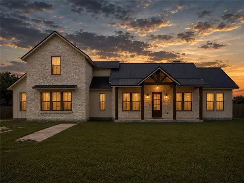 1056 Glenoak Dr, Corpus Christi, TX 78418