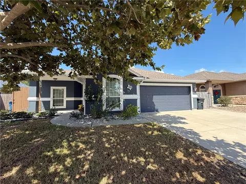 3826 Holland Dr, Corpus Christi, TX 78418