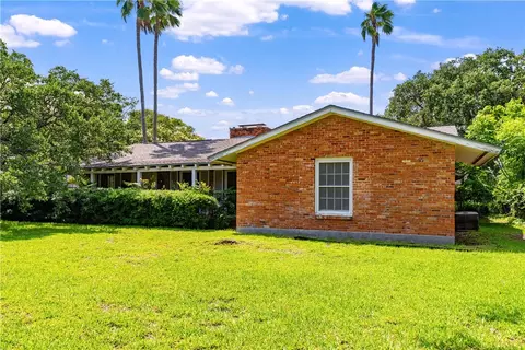 218 Mitchell St, Corpus Christi, TX 78411