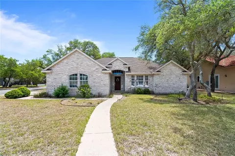101 Cedar Ridge Dr, Rockport, TX 78382