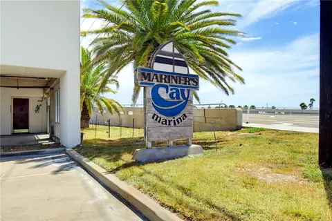 14514 E Cabana St E #301, Corpus Christi, TX 78418