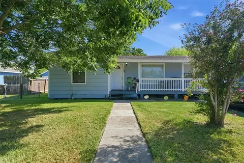 2701 Nemec St, Corpus Christi, TX 78415