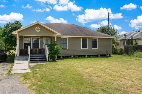 2709 Robby St, Corpus Christi, TX 78410