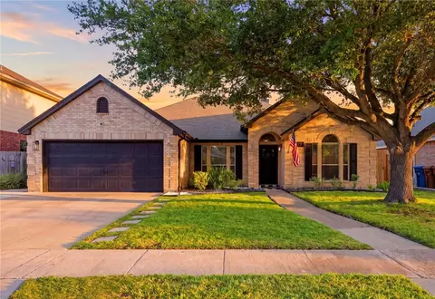 5217 High Bank Dr, Corpus Christi, TX 78413