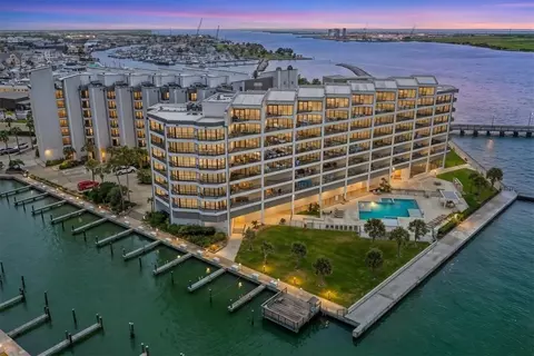 1000 N Station St #417, Port Aransas, TX 78373