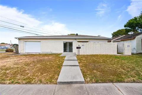 624 Del Mar Blvd, Corpus Christi, TX 78404