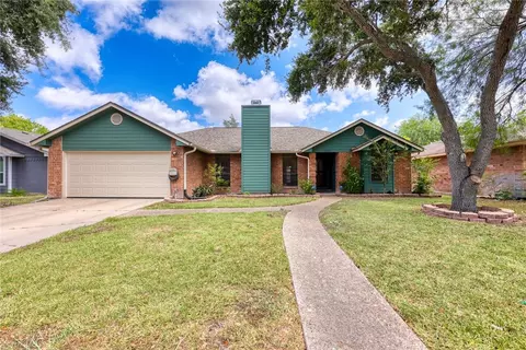 5222 Edinburg Cir, Corpus Christi, TX 78413