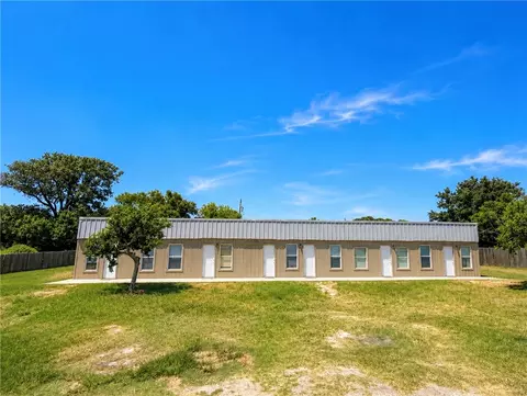 1218 Barton St, Corpus Christi, TX 78418