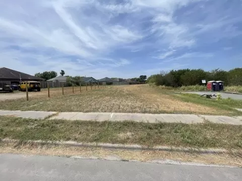 6221 Calle Cuernavaca, Corpus Christi, TX 78417