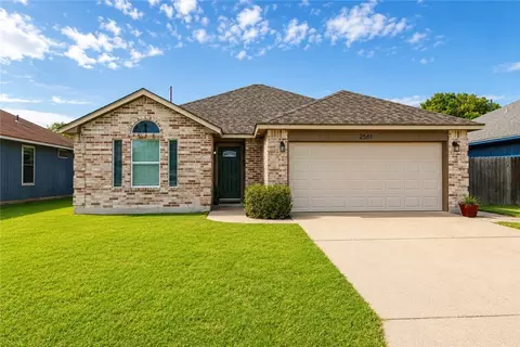 2561 Raintree Trl, Ingleside, TX 78362