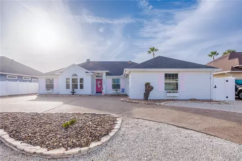 14846 Dasmarinas Dr, Corpus Christi, TX 78418