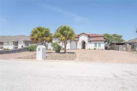 13918 Windjammer Dr, Corpus Christi, TX 78418