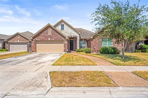 7414 Stampede Dr, Corpus Christi, TX 78414